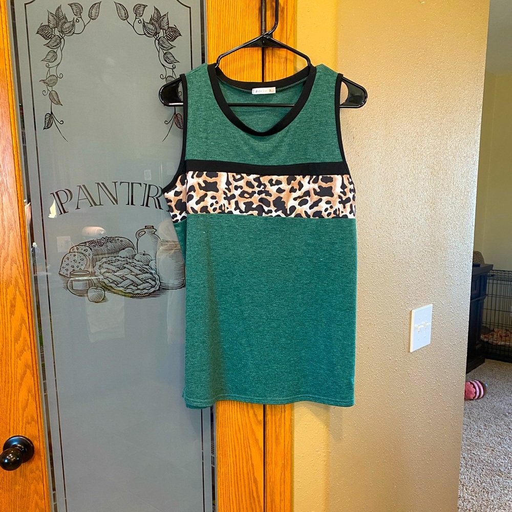 Leopard tank
